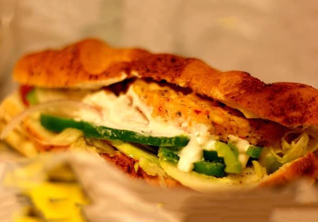 subway-sandwich-artist-job-description-duties-salary-more-featured-image