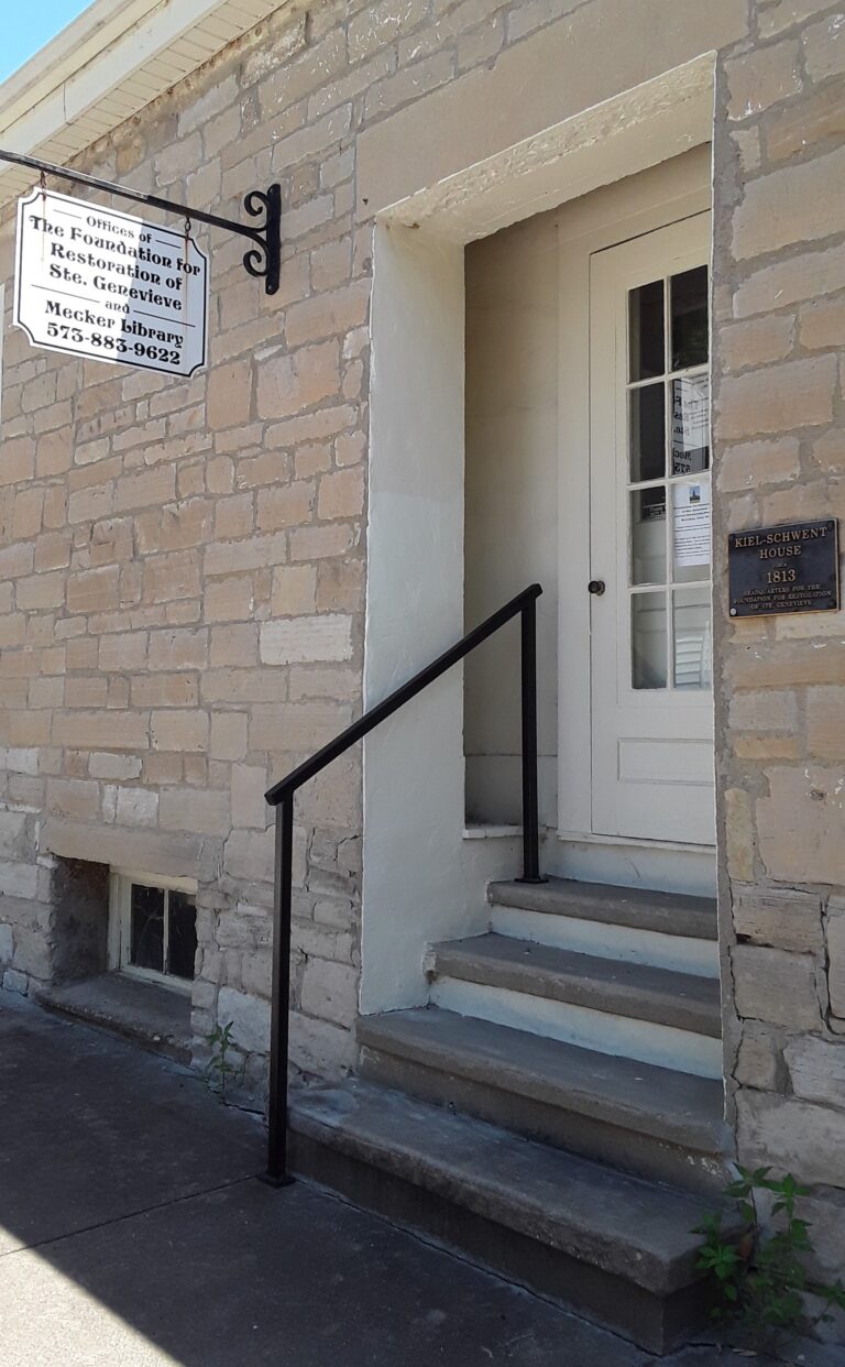 Mecker Library 768x1242