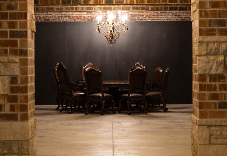 JL3A4506 copy 768x528