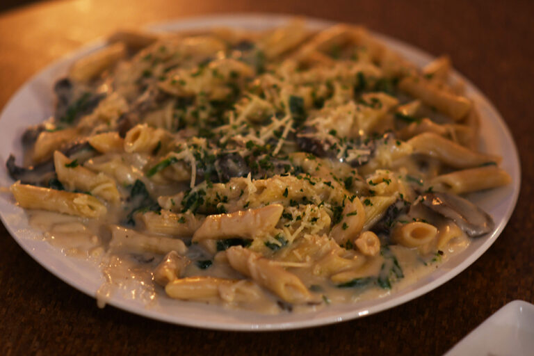 DSC 8355 copy 768x512