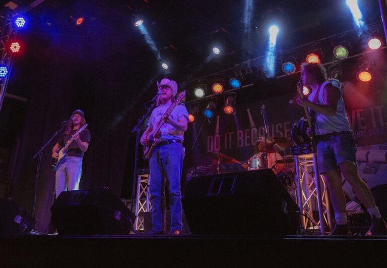 IMG 3040 copy 1 768x531