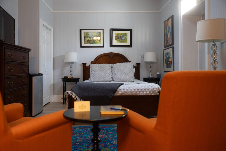 JL3A5804 copy 768x512