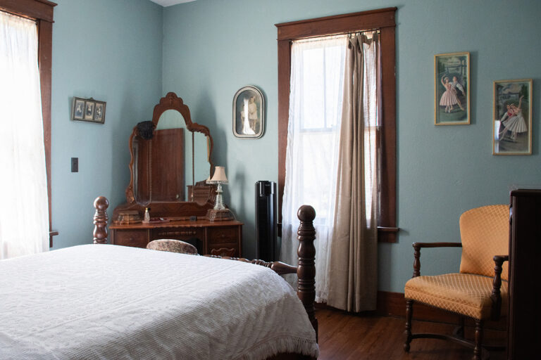 DSC 8946 copy 768x512