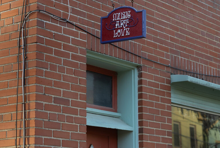 JL3A6567 copy 768x518