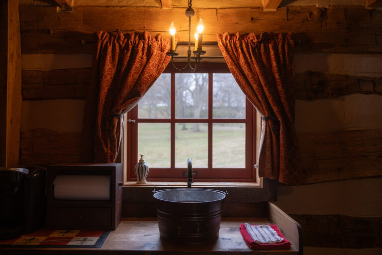 JL3A7649 copy 768x512