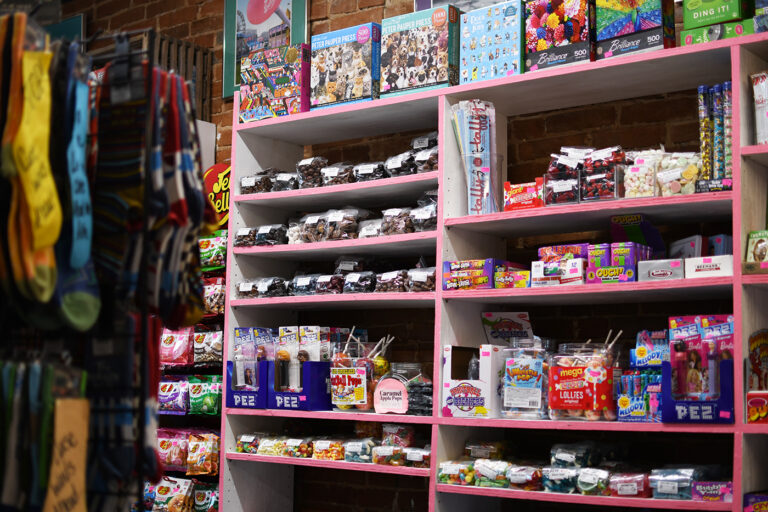 DSC 9711 copy 768x512