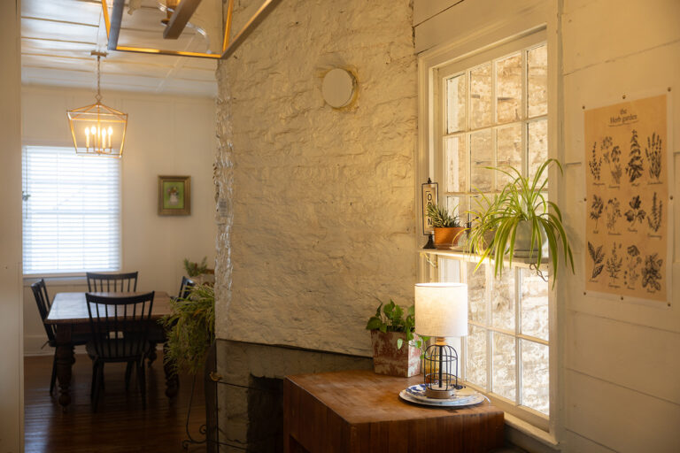 JL3A7100 copy 768x512