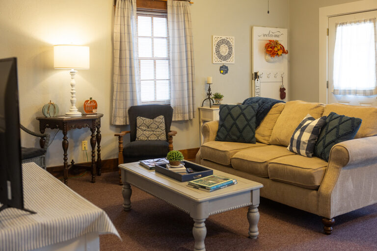 JL3A7264 copy 768x512