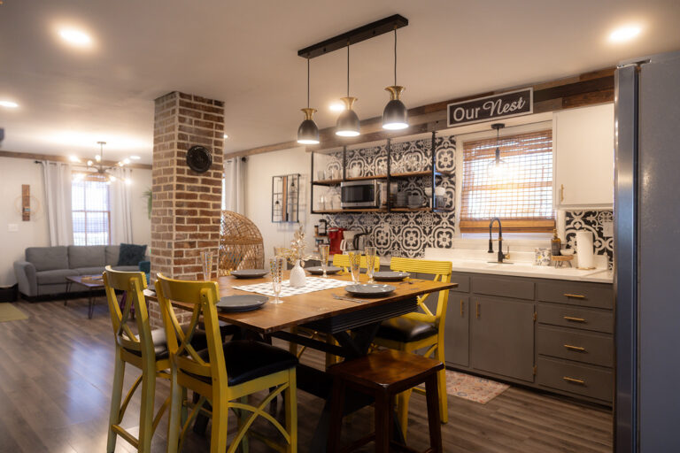 JL3A8856 copy 768x512