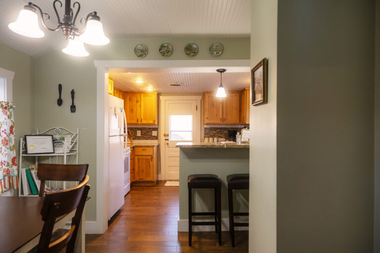 JL3A8888 copy 768x512