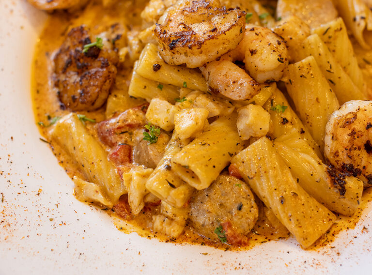 Audubons 010 copy 768x568